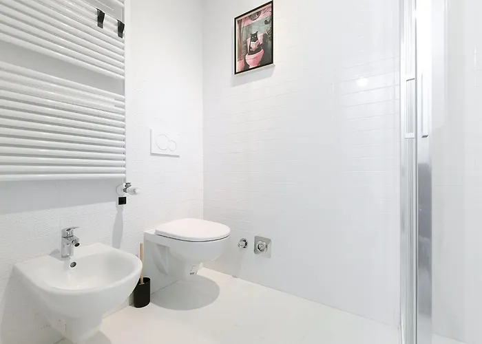 Queen Mary Rose * Bologna