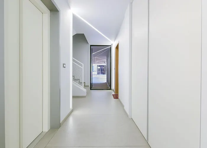 Queen Mary Rose Lägenhet Bologna